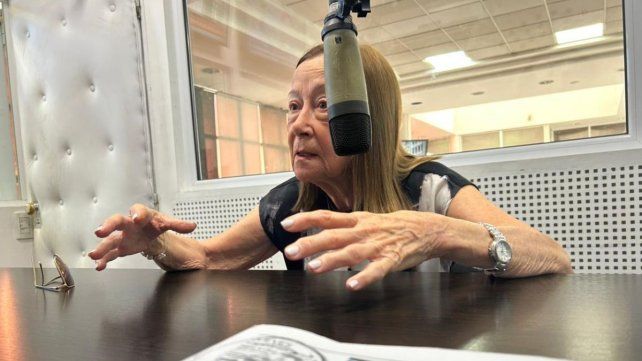 Silvia DAgostino en radio La Red Paraná
