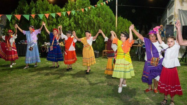 Jueves Culturales convocó a vecinos en el CIC II Este