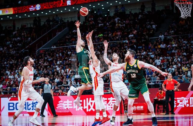 España es el primer finalista del Mundial de básquet