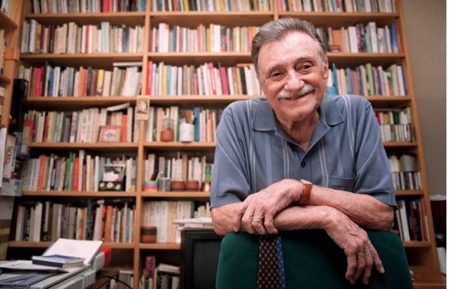 Encontraron una novela inédita de Mario Benedetti que dejó inconclusa en los 90
