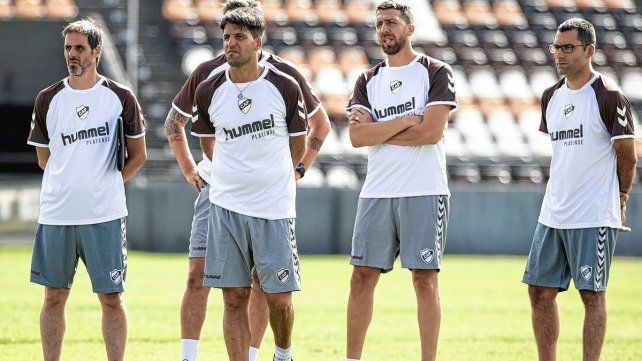 Se puso en marcha el ciclo de Grazzini como DT de Platense