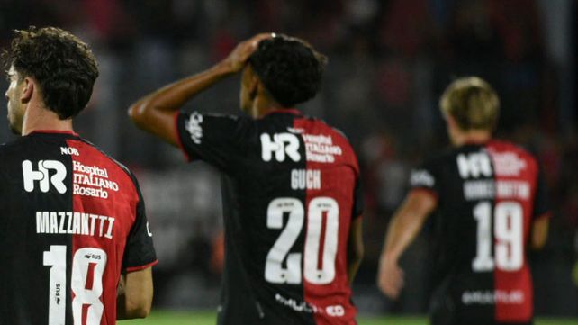 Facundo Guch se toma la cabeza en el último partido ante Platense