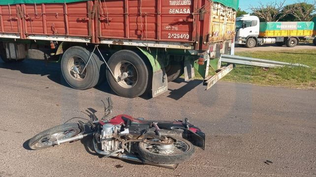 Video aclara cómo ocurrió el choque fatal entre un motociclista y un camión