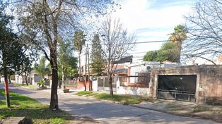 Balacera en barrio Saladillo: doce disparos y un hombre herido de gravedad.