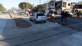 Por obras de recambio de vías el Cruce Alberdi está cerrado al tránsito