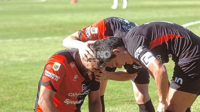 ¿En Colón pueden seguir juntos Pulga, Wanchope y Farías?