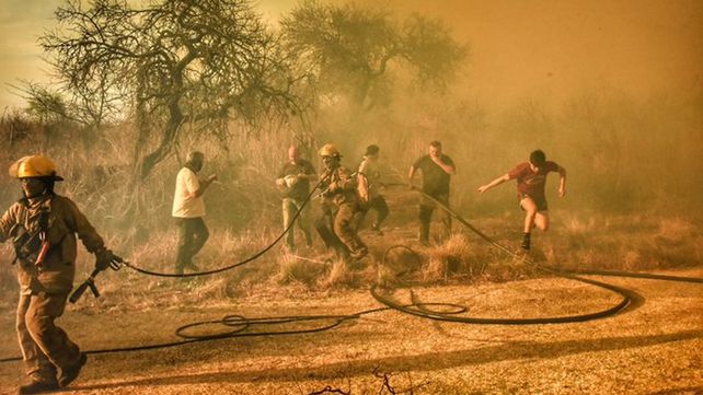 El peor incendio de la década que sufren las sierras de Córdoba