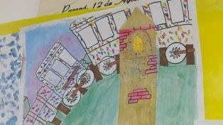 La muestra organizada por Campanas de Esperanza se realizó en la clínica Modelo de Paraná. A través del arte los chicos brindaron apoyo a quienes padecen cáncer