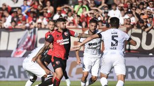 Banega deberá conducir a Newells para buscar el primer triunfo en el Parque en el torneo ante el Ferroviario.
