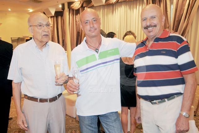 Charlas y brindis compartido