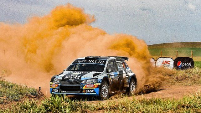 Miguel Baldoni se quedó con una nueva etapa del Rally Argentino que se disputó en Coronel Pringles.