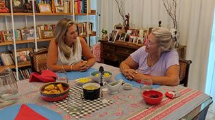 Lehmann y Carrió compartieron un almuerzo para analizar la situación en Santa Fe. A la hora del postre, cuestionaron al frente de frentes.