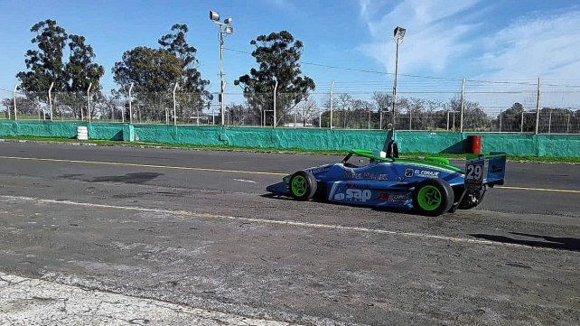 Iñaki Arrías giró muchas vueltas para adaptarse a la máquina.
