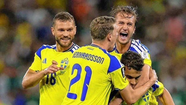 Suecia debutó en el Mundial goleando 5-1 a Túnez-