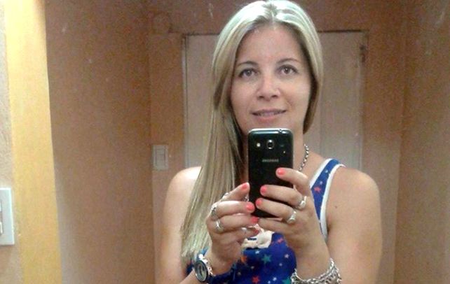 La víctima. Romina Aguilar fue arrastrada por los atacantes y ejecutada.