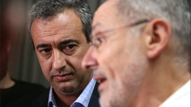 El ex ministro de Seguridad de Santa Fe y el intendente de Rosario se cruzaron fuerte en twitter.