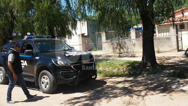 Asesinaron de un balazo  y en el patio de su casa a un joven en Alto Verde