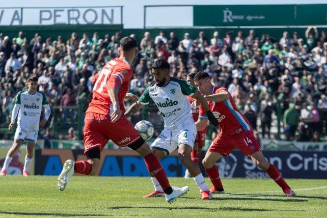 Belgrano empató de visitante ante Sarmiento.