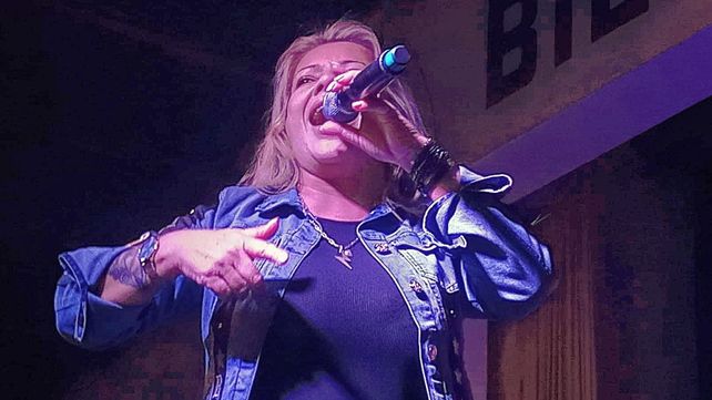 Dalila brindó un show único en Paraná