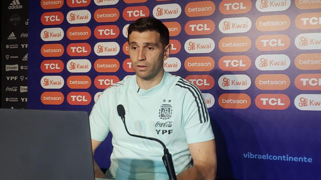 Dibu Martínez: Salvo el 10, no hay puesto definido en la Selección