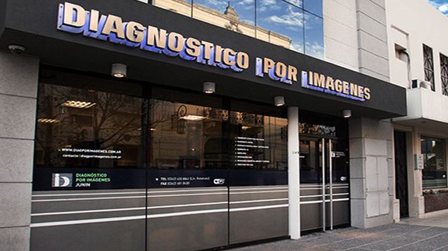 Daños y destrozos en la sede del Diagnóstico por Imágenes del macrocentro santafesino