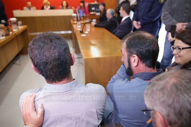 Más aliviados. Las víctimas tras escuchar la condena