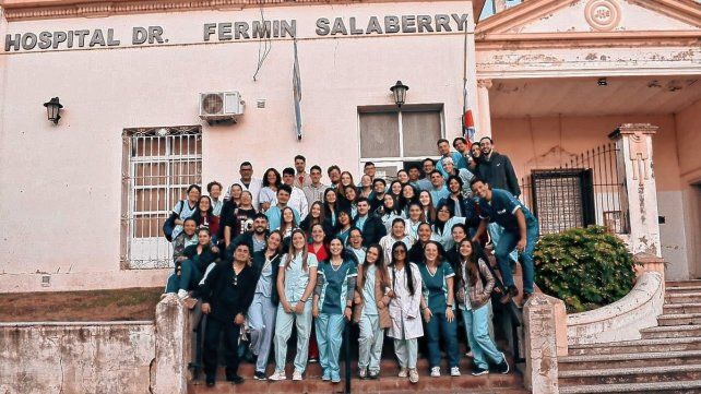 Un equipo. De 110 personas