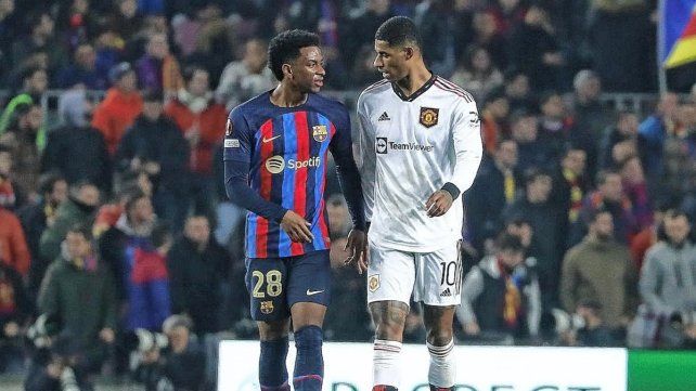 Manchester United recibirá a Barcelona por los 16avos de la Europa Ligue.