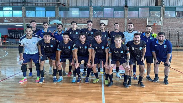 El plantel de Mariano Moreno cuenta con jugadores de experiencia y juventud