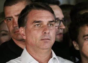 Medios brasileños afirman que Flávio Bolsonaro escapó del país y está en vuelo a Estados Unidos