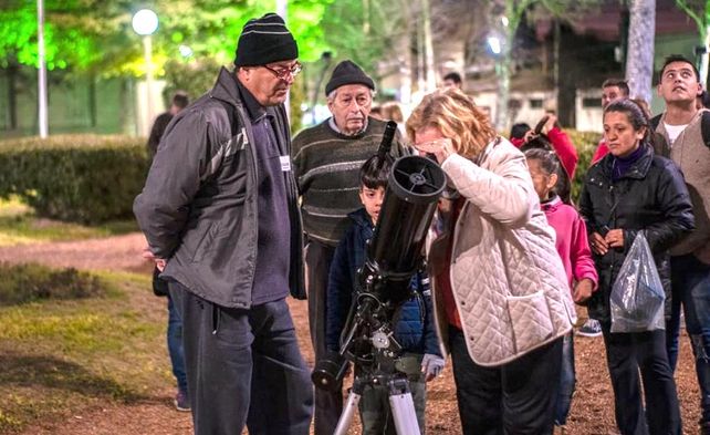 Jornada de observación astronómica Esperando a los Reyes Magos