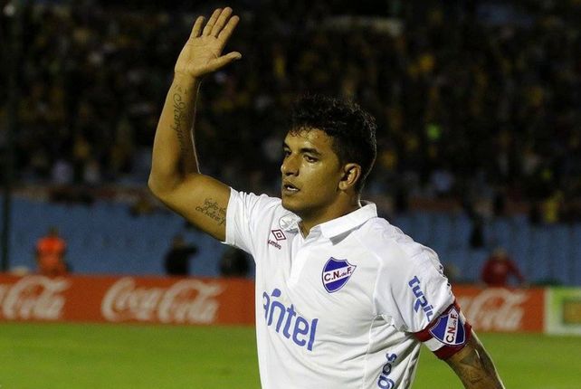 ¿Colón vuelve a hacer un intento por Diego Polenta?