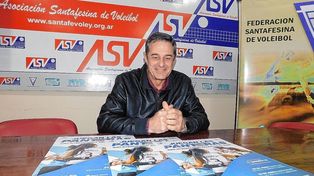 Fabián Bochatay, presidente de la Federación Santafesina de Vóleibol confirmó la presencia de Las Panteras en Santa Fe.