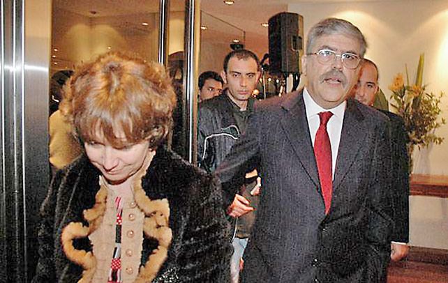 Otra vez. Alessandra Minnicelli y De Vido están sospechados de “omisión de bienes en declaraciones juradas”.