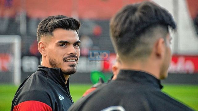 Axel Rodríguez es titular en Patronato.