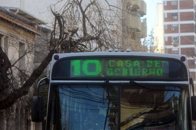 Desvíos de tránsito y colectivos por obras en Bulevar French