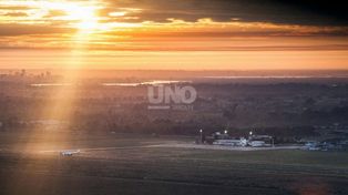 El gobierno mantiene negociaciones con la aerolínea American Jet para concretar la primera conexión internacional con destino a Asunción