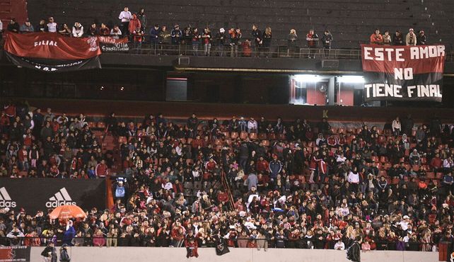 La dirigencia de Newells objeta que el partido por la Copa Argentina se juegue sin público
