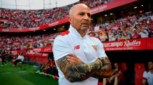 Cada vez más cerca: qué día llegará Jorge Sampaoli a la Argentina
