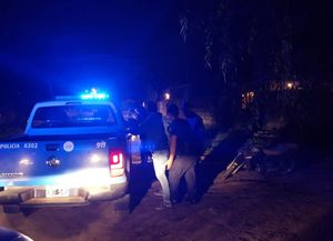 Intento de homicidio a tiros: un policía herido, una casa incendiada y buscan a El Desgraciado y El Alemán