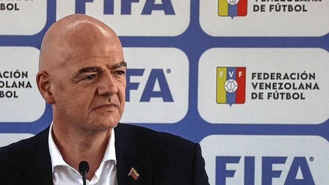 La FIFA estableció nuevas reglas para limitar el traspaso de jugadores.&nbsp;