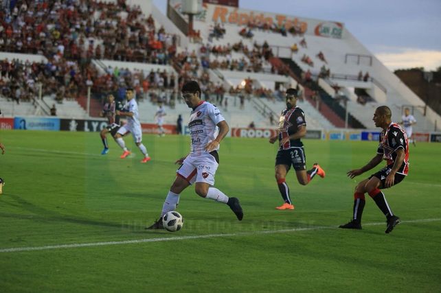Patronato se lució ante Chacarita y sumó su segunda victoria al hilo