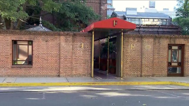 El frente del Hotel Faena