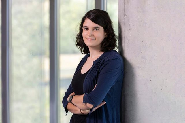 La joven destaca la formación de la licenciatura en computación de la UNR.
