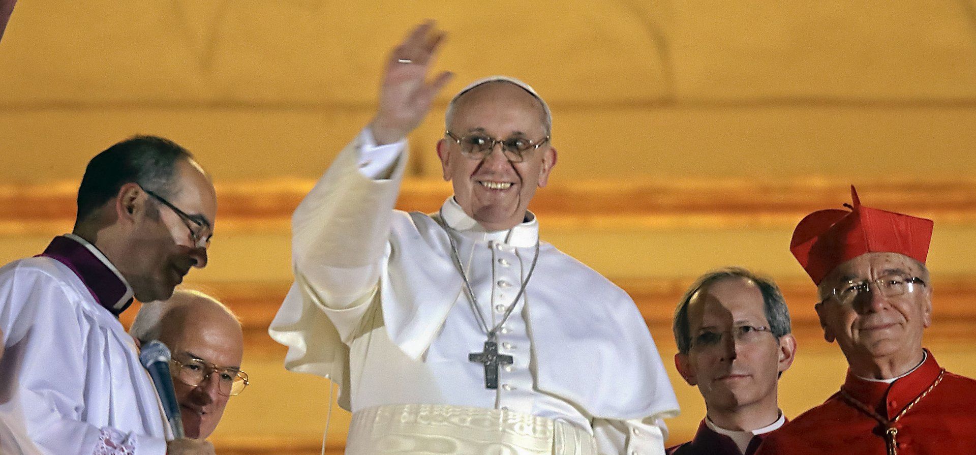 El Papa Francisco contra la política zombi