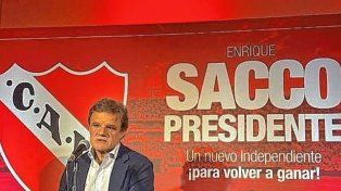 Enrique Sacco presentó su candidatura a la presidencia en Independiente