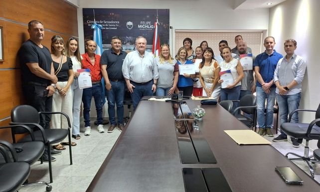 Importante entrega de fondos FANI para instituciones educativas del departamento San Cristóbal