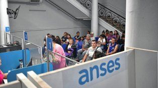 ANSES: cómo hacer para cobrar más de $300 mil en julio de 2024