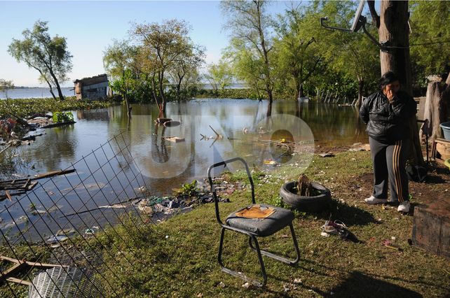 Autoevacuados del barrio El Pozo.