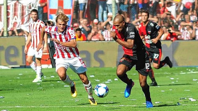 Unión y Colón jugarán por cuarta vez un Clásico Santafesino en el mes de diciembre.